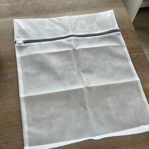 NWT Delicates Wash Bag